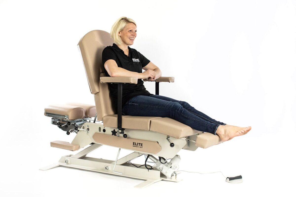 Hybrid Adjusting Table Elite Chiropractic Tables
